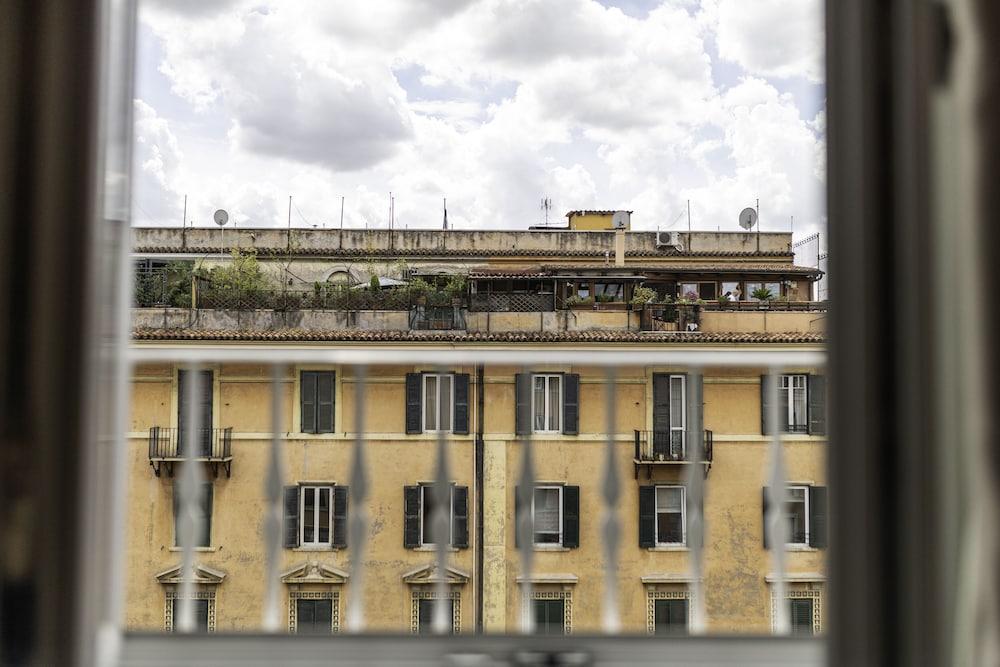 Top Floor Colosseo Guesthouse Rom Exterior foto